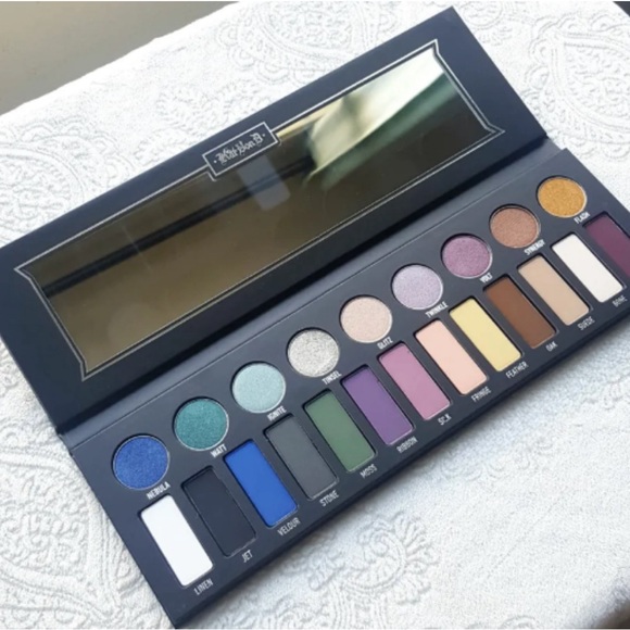 NWOT — “Metal Matte” Eyeshadow Palette — KVD Vegan Beauty - Picture 6 of 6